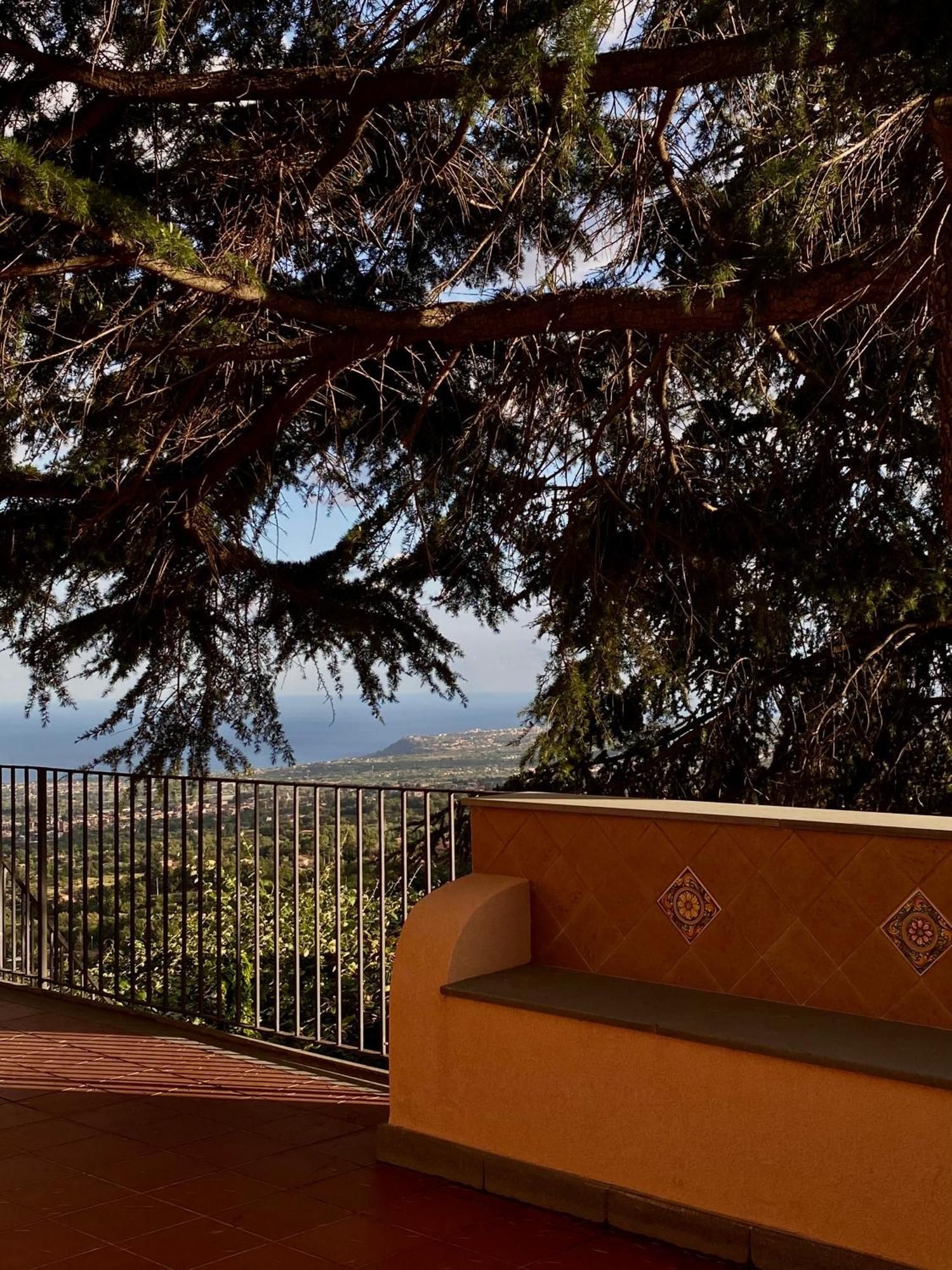 Tenuta Kiwi Dell'Etna Мило Экстерьер фото