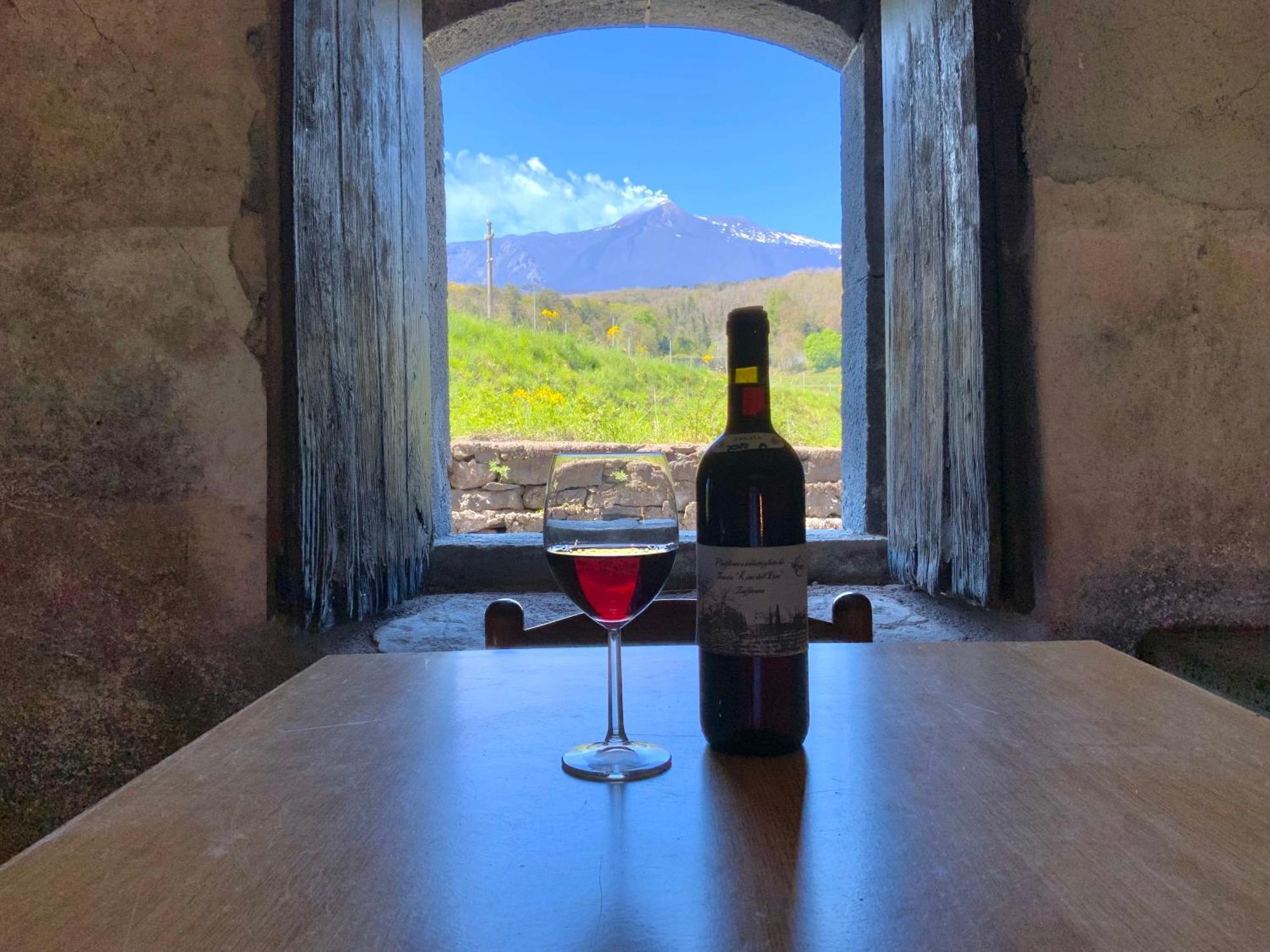 Tenuta Kiwi Dell'Etna Мило Экстерьер фото